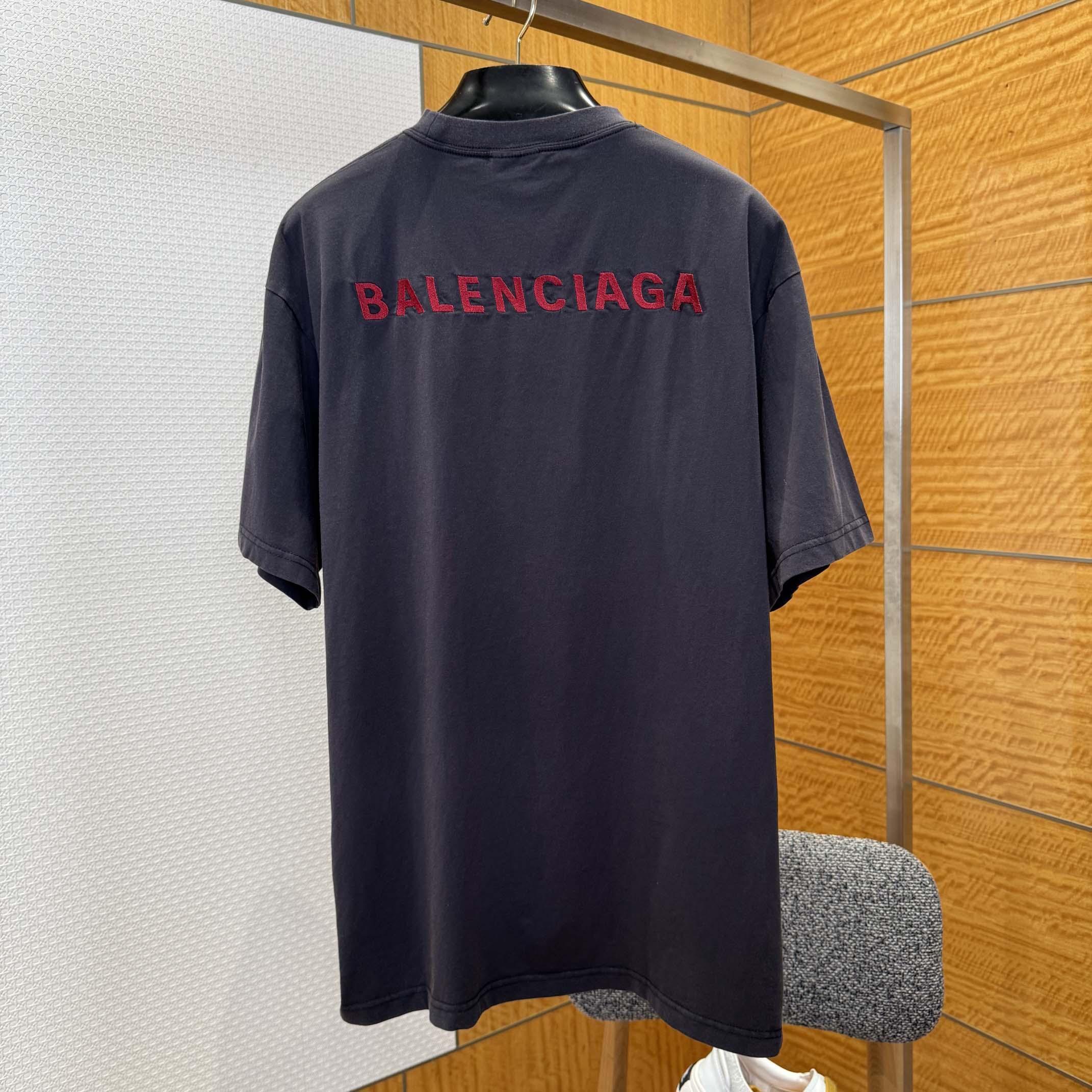 Balenciaga Back T-Shirt Medium Fit in Faded Black /Red - EUR FASHION