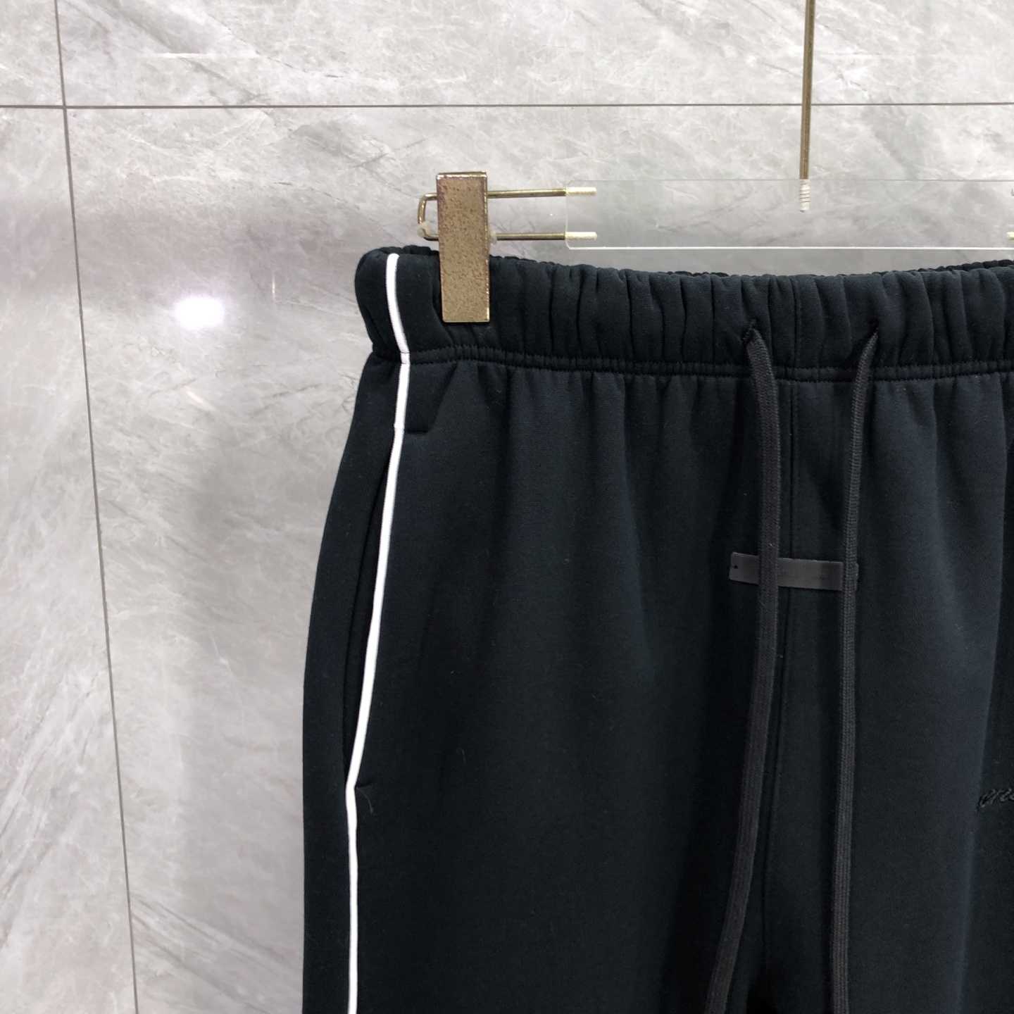 Fear of God Essentials Stripe-detail Sweatpants - EUR FASHION