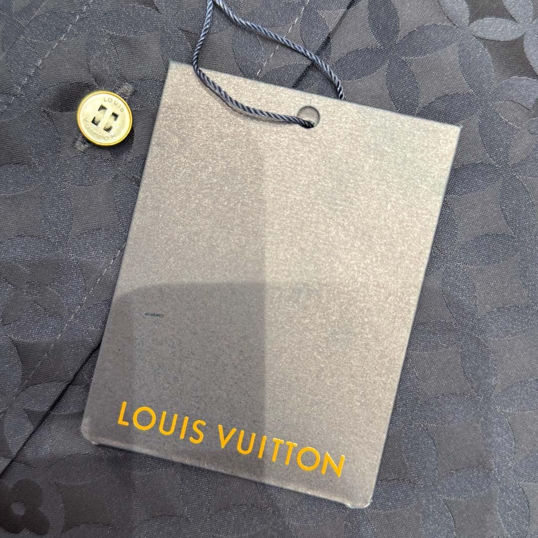 Louis Vuitton Graphic Jacquard Long-Sleeved Kimono Shirt   1AIMGI - EUR FASHION