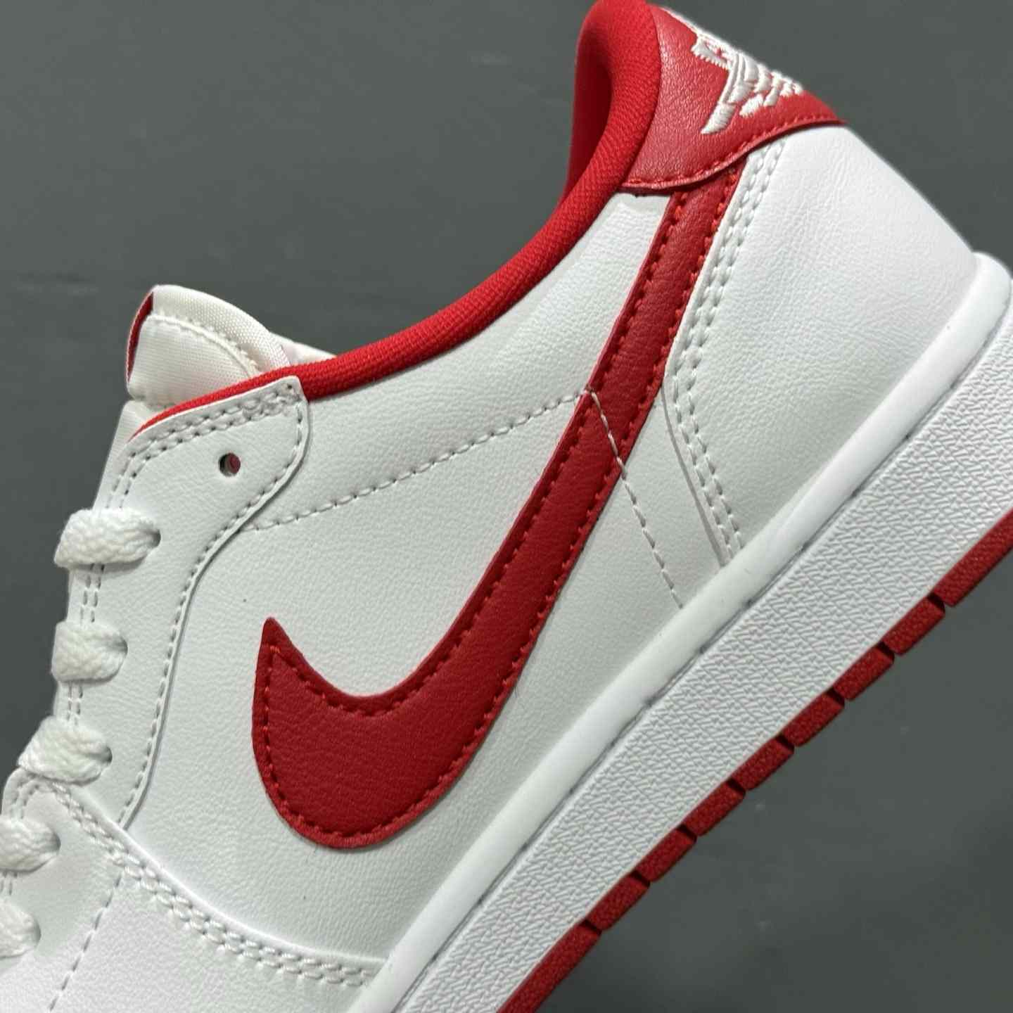 Air Jordan 1 Low OG “Obsidian / White / Red Toe” – Style Code CZ0790-161B - EUR FASHION