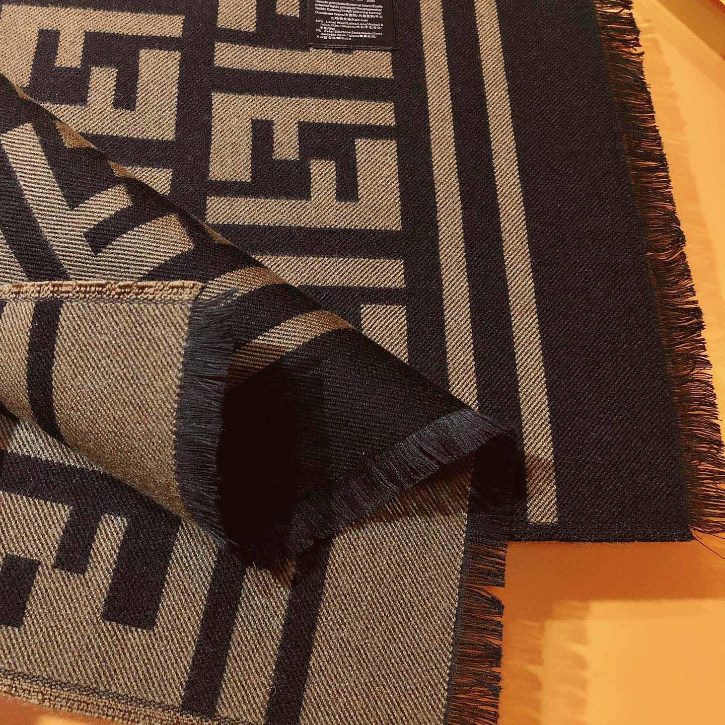 Fendi Scarf Wool Brown - EUR FASHION