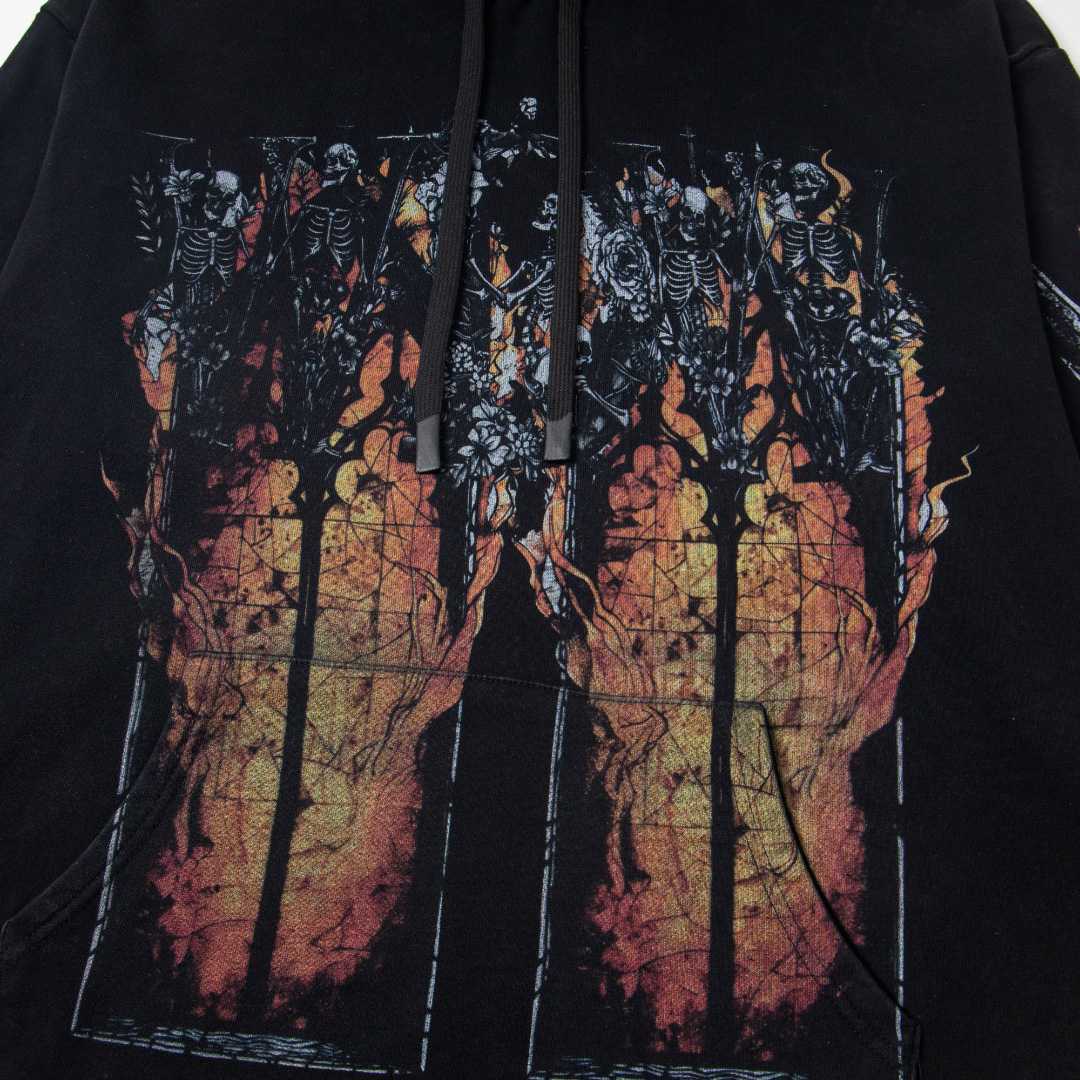 Who Decides War Hooded Pullover - EUR FASHION