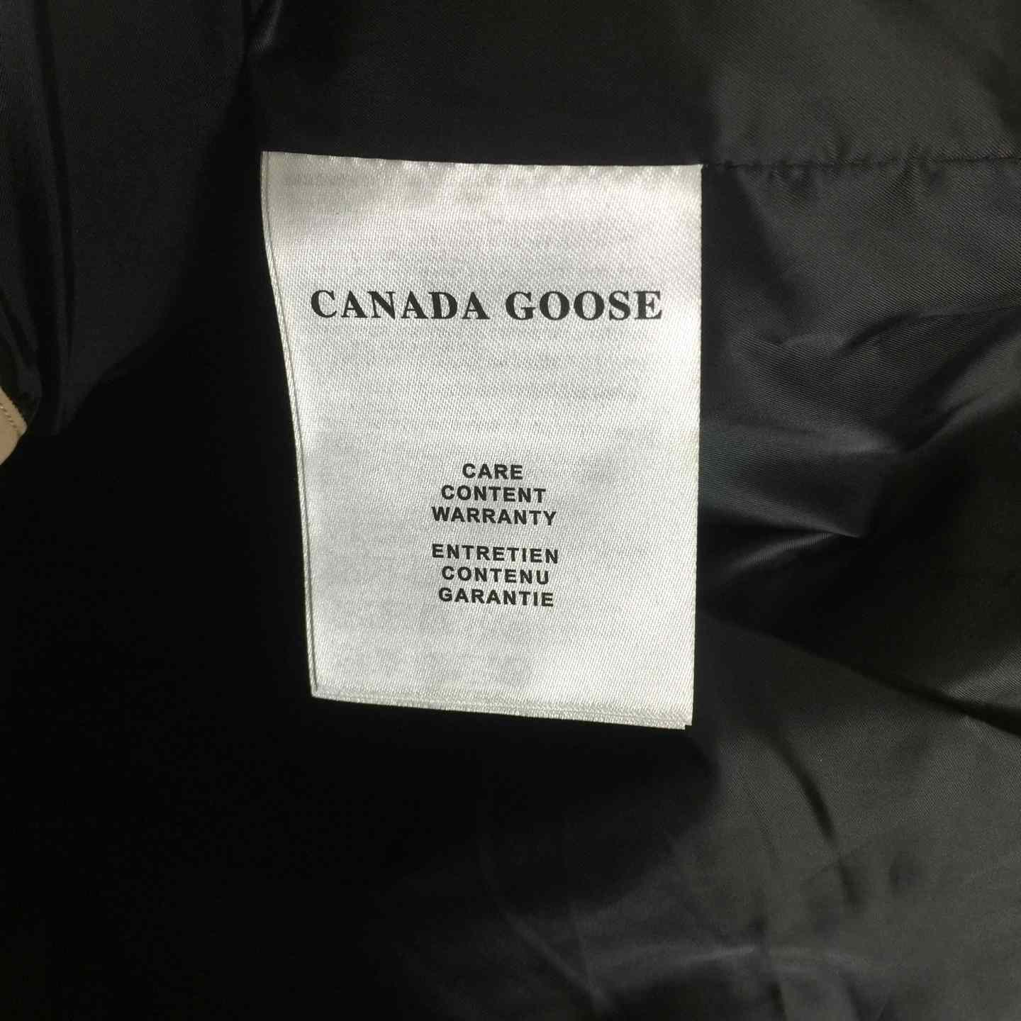 Canada Goose Lawrence Puffer Vest Black Label - EUR FASHION