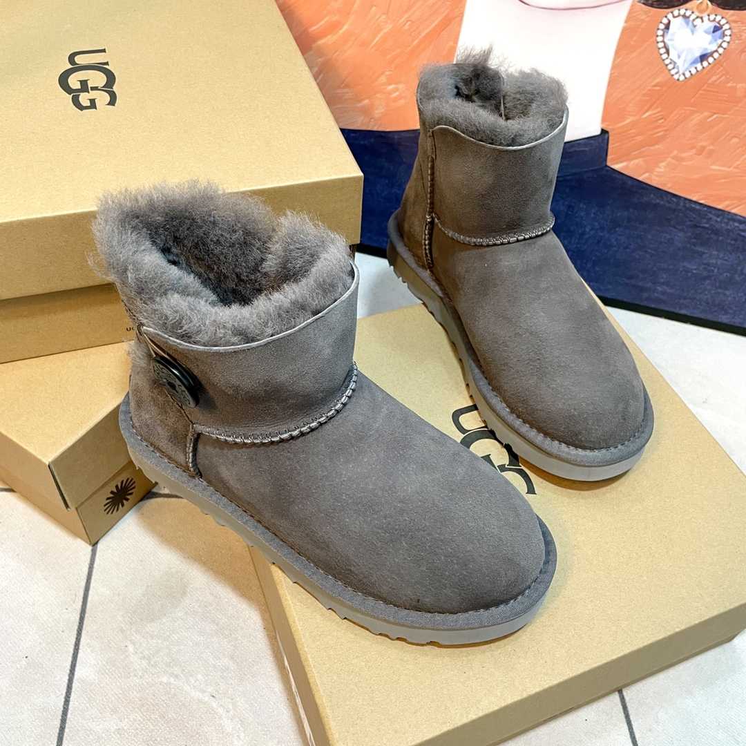Ugg Boots - EUR FASHION