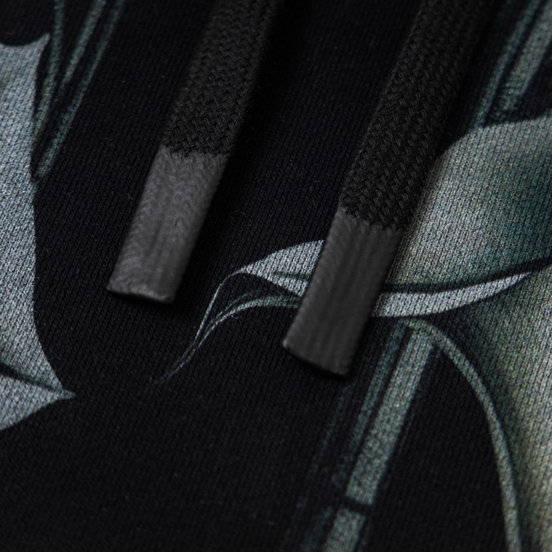 Who Decides War Hooded Pullover - EUR FASHION