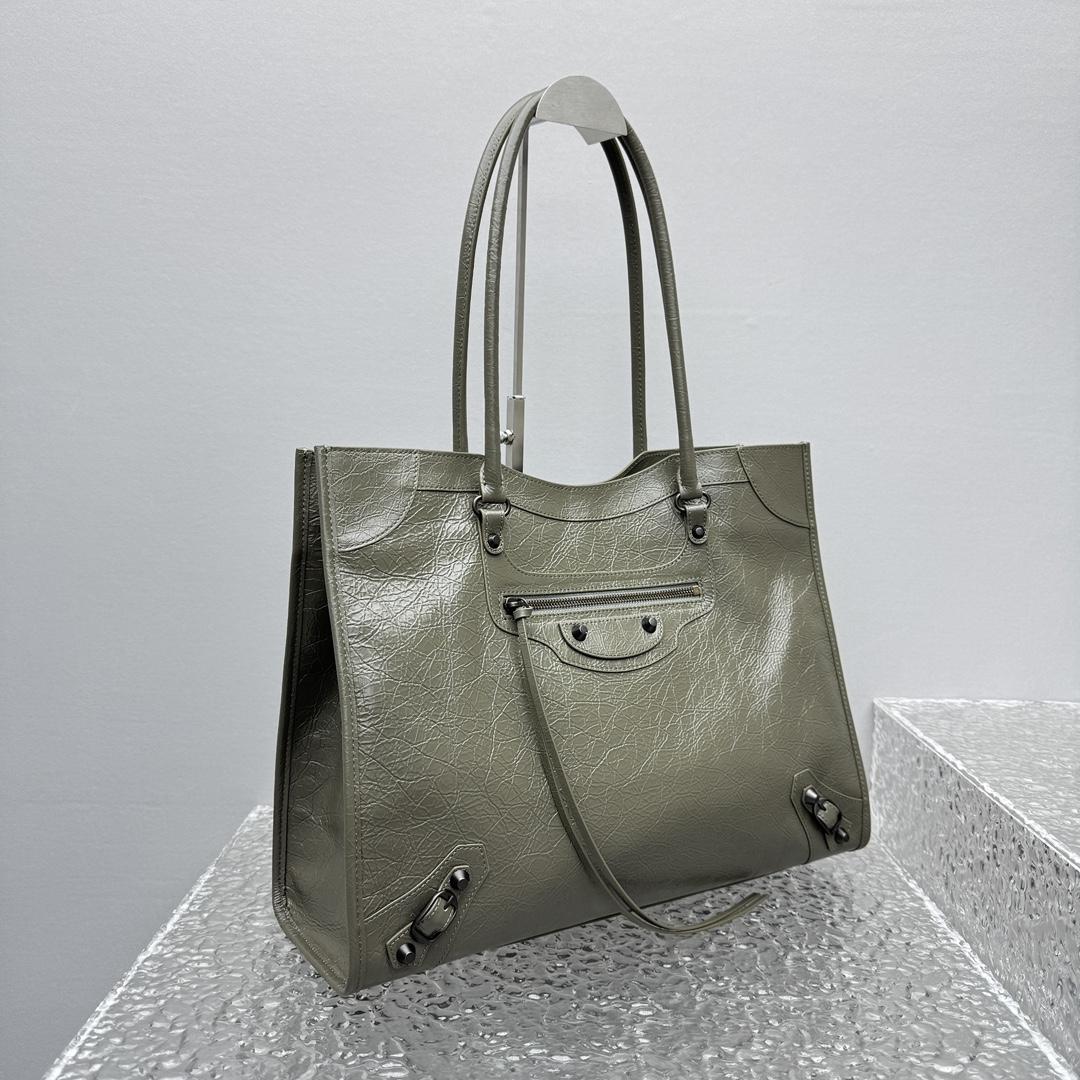 Balenciaga Le City Tote Bag Medium In Army Green - EUR FASHION