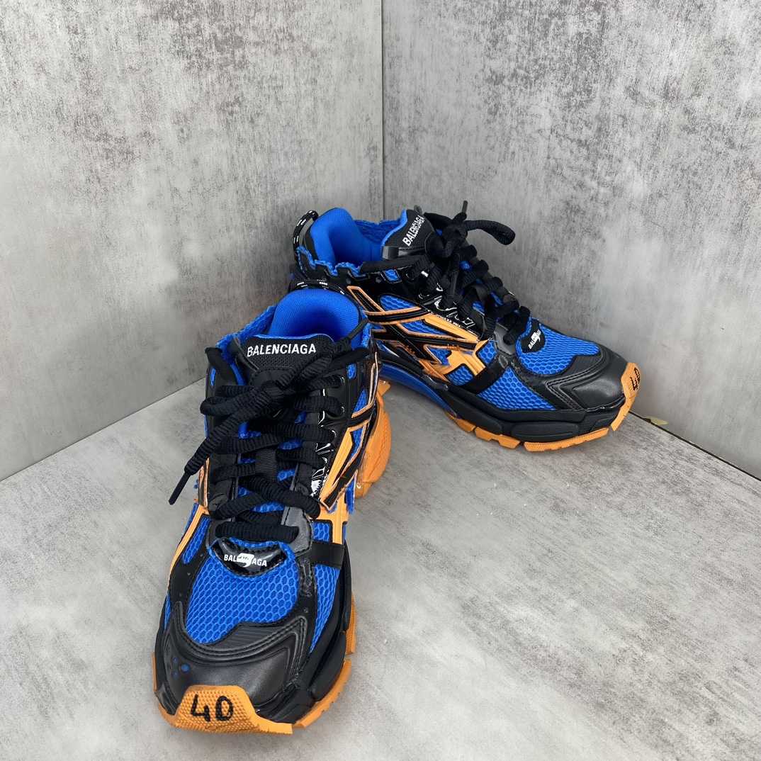 Balenciaga Runner Sneakers - EUR FASHION