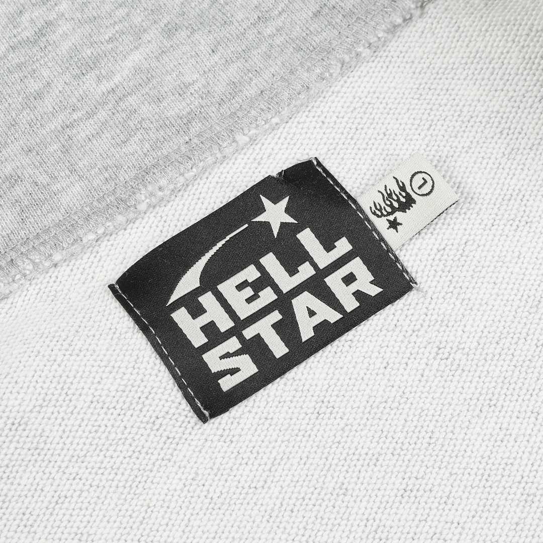 Hellstar Half Zip Sweatshirt - EUR FASHION