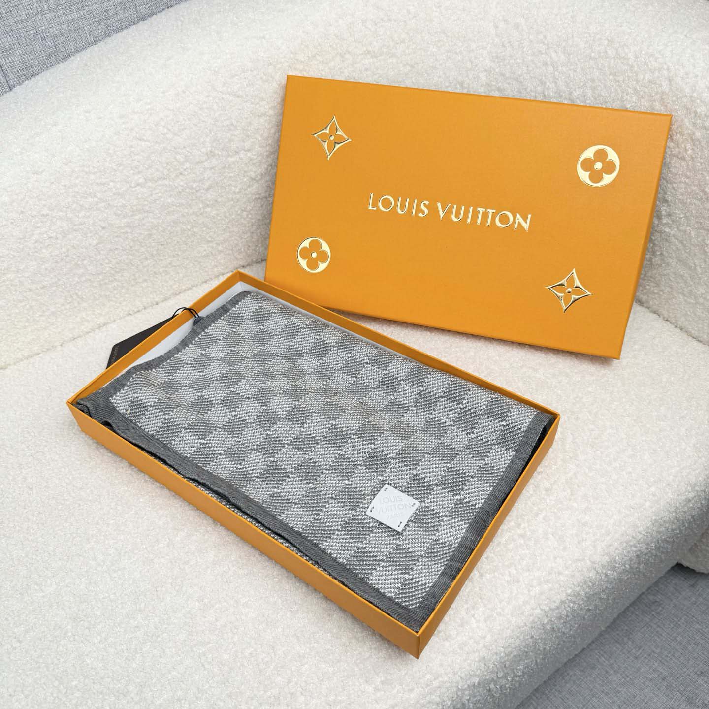 Louis Vuitton Damier Scarf   30*180cm - EUR FASHION