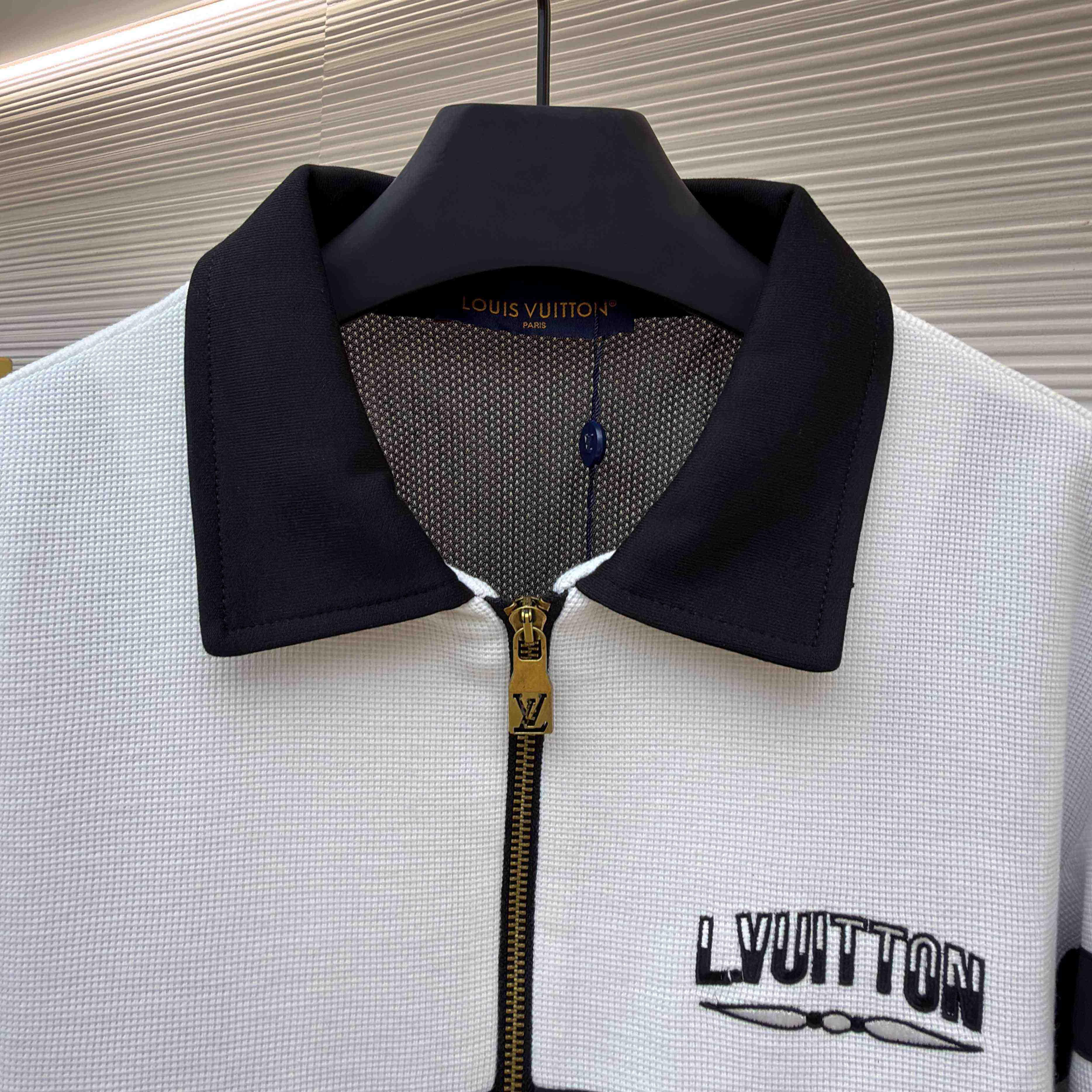 Louis Vuitton Hybrid Jersey Blouson    - EUR FASHION