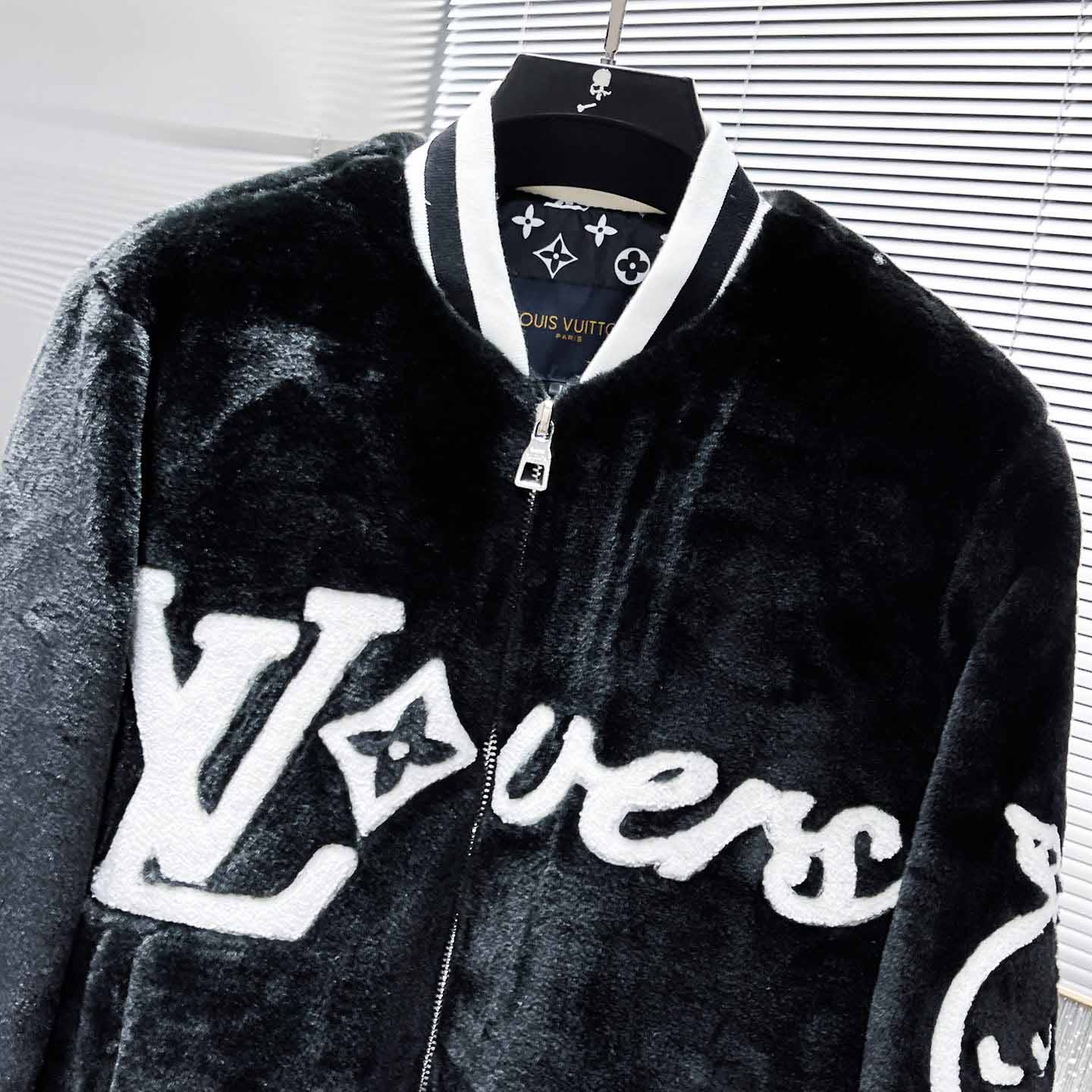 Louis Vuitton Mink Bomber  - EUR FASHION